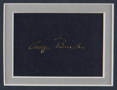 Lot #36 George Bush Signed Photograph - Image 4