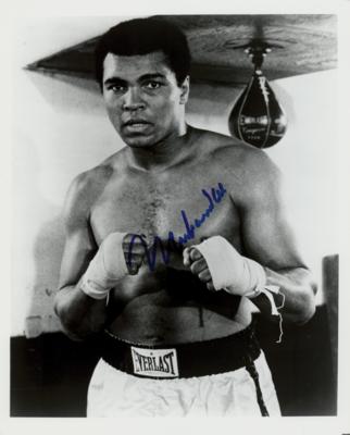Lot #716 Muhammad Ali Signed Photograph