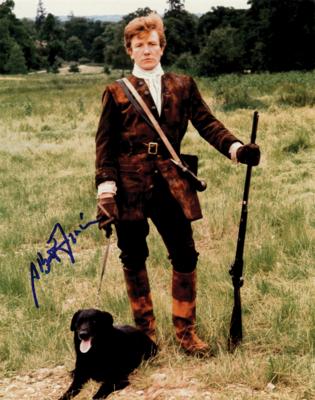 Lot #621 Albert Finney Signed Photograph - Image 1