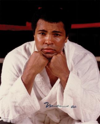 Lot #718 Muhammad Ali Signed Photograph