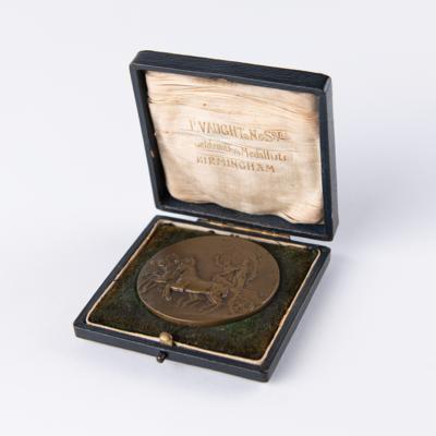 Lot #3117 London 1908 Olympics Bronze Participation Medal - Image 4