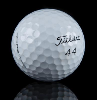 Lot #109 Barack Obama's Personal "POTUS" Titleist Golf Ball - Image 3