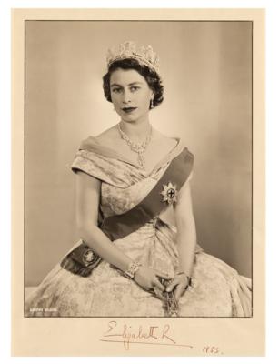 Lot #140 Queen Elizabeth II Signed Portrait Photograph by Dorothy Wilding - Image 1