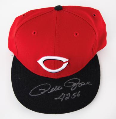 Lot #585 Baseball Greats: Clemens, Rose, Glavine, Boggs, and Alomar Signed Hats - Image 3