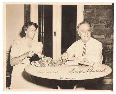 Lot #34 Franklin and Eleanor Roosevelt Signed Photograph as President and First Lady - a rare dual-signed 1941 Christmas portrait from the White House - Image 1