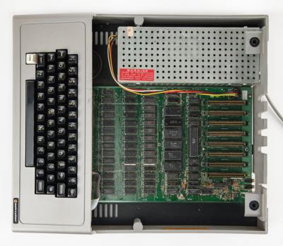 Lot #3008 Apple II Clone: ITT 2020 Computer - Image 4