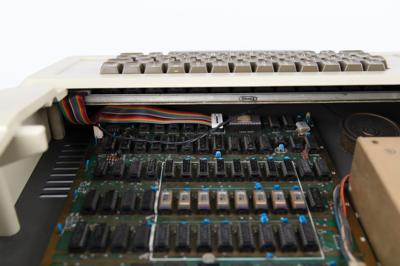 Lot #3007 Apple II J-Plus Computer - Image 9