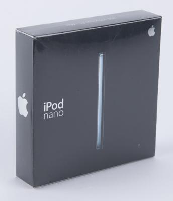 Lot #3064 Apple iPod Nano (1st Generation, Sealed - 2GB, Black) - Image 2