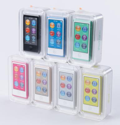 Lot #3069 Apple iPod Nano Collection (7th