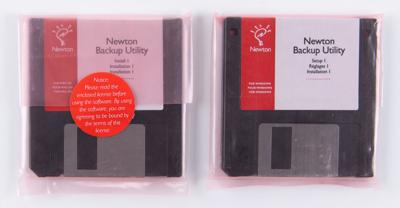 Lot #3036 Apple Newton MessagePad 130 (New in Box) - Image 4