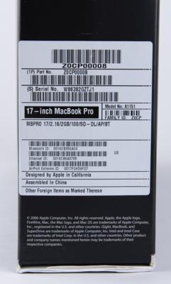 Lot #3047 Apple MacBook Pro (Unopened 1st Generation Intel, 2GB) 17-inch - Image 6