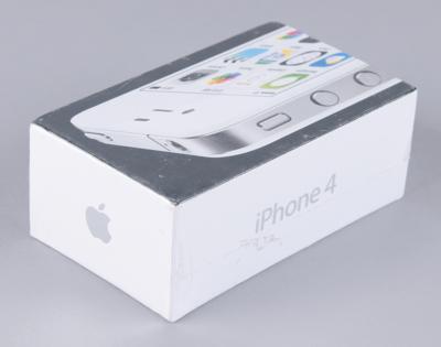 Lot #3054 Apple iPhone 4 (4th Generation, Sealed - 8GB) White Version - Image 4