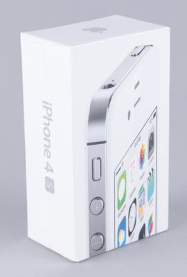 Lot #3056 Apple iPhone 4s (5th Generation, Sealed