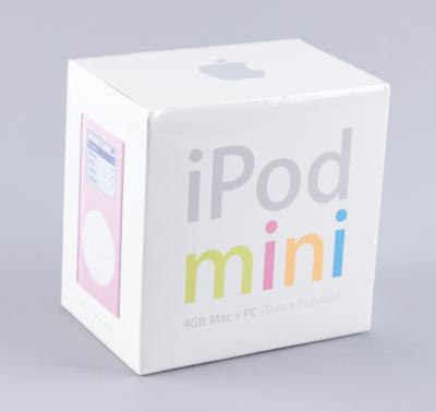 Lot #3063 iPod Mini (1st Generation, Sealed - 4GB)