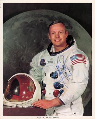 Lot #4106 Neil Armstrong Signed Photograph - Uninscribed - Image 1