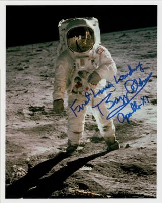 Lot #4140 Buzz Aldrin Signed Photograph