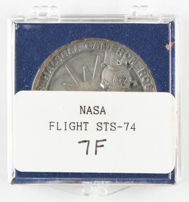 Lot #4372 STS-74 Flown Robbins Medallion - Image 4