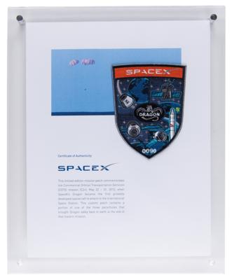 Lot #4403 SpaceX Dragon Employee Patch with Flown Parachute Fabric - Image 1