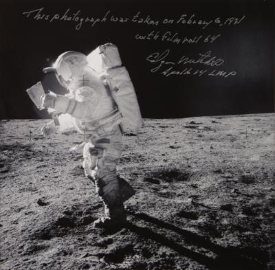 Lot #4247 Edgar Mitchell Signed Photograph and Apollo 14 Film Swatch [Attested as Flown] - Image 3