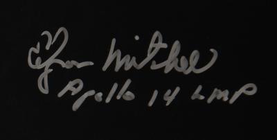 Lot #4251 Edgar Mitchell Signed Photograph - Image 3