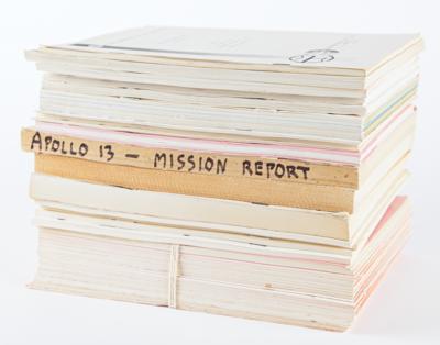 Lot #4324 NASA Apollo Manuals, Reports, and Plans (18) with Mission Techniques, Apollo 11 Mission Requirements, and Apollo 17 Lunar Surface Procedures - Image 2