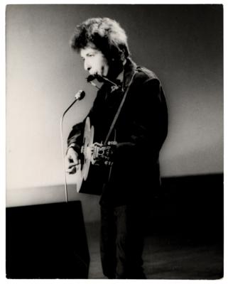Lot #661 Bob Dylan Original Vintage Photograph