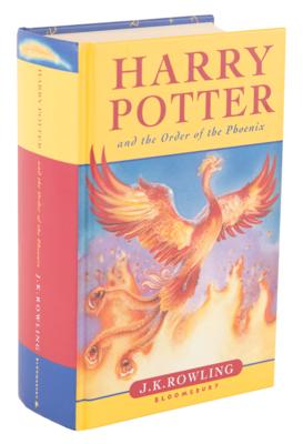 Lot #756 Harry Potter Cast-Signed Book with Radcliffe, Watson, and Grint - Image 3