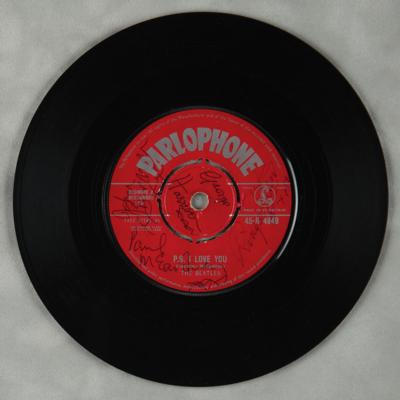 Lot #5003 Beatles Signed 'Love Me Do / P.S. I Love You' 45 RPM Single Record - Parlophone UK First Pressing - Image 2
