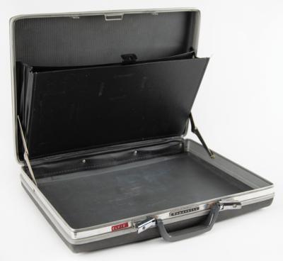Lot #5128 Elvis Presley's Personally-Owned Samsonite Briefcase - Image 2