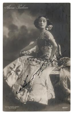 Lot #813 Anna Pavlova Signed Photograph