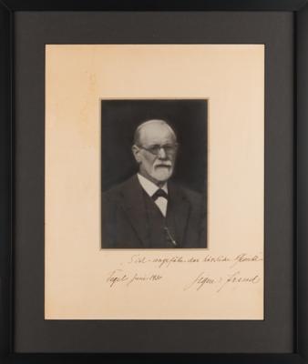 Lot #226 Sigmund Freud Signed Oversized Photograph  – "That ugly face looks about right" - Image 2