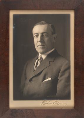 Lot #158 Woodrow Wilson Signed Photograph - Image 3