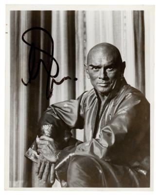 Lot #960 Yul Brynner Signed Photograph - Image 1