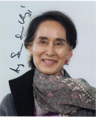 Lot #329 Aung San Suu Kyi Signed Photograph - Image 1
