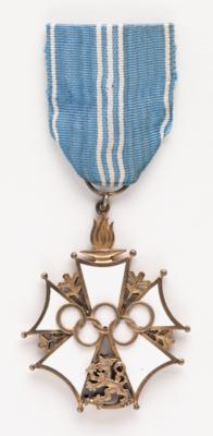 Lot #3182 Helsinki 1952 Summer Olympics 'First Class Cross of Merit' Badge - Image 1