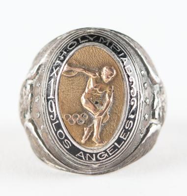 Lot #3321 Los Angeles 1932 Summer Olympics Souvenir Ring - Image 2