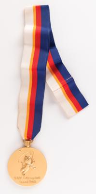 Lot #3098 Seoul 1988 Summer Olympics 'Exhibition Sport' Gold Winner's Medal for Badminton - Image 1