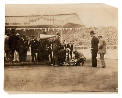 Lot #3302 Dorando Pietri: London 1908 Olympics Original Marathon Photograph - Image 1