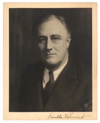 Lot #27 Franklin Roosevelt Signed Photograph - Image 1