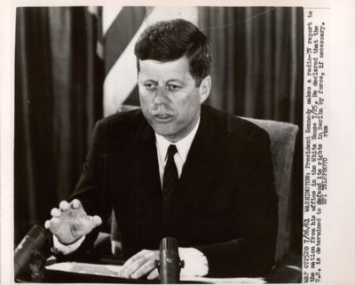 Lot #92 John F. Kennedy Original Wirephoto: "U.S. is determined to defend its rights in Berlin by force" - Image 1