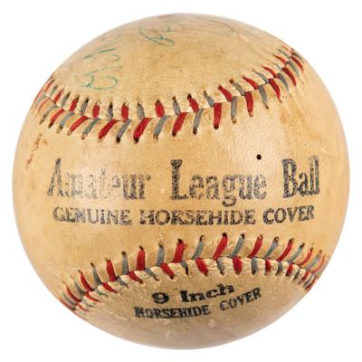 Lot #924 Babe Ruth Single-Signed Baseball - Image 2