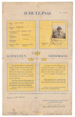 Lot #176 Raoul Wallenberg Signed Schutz-Pass