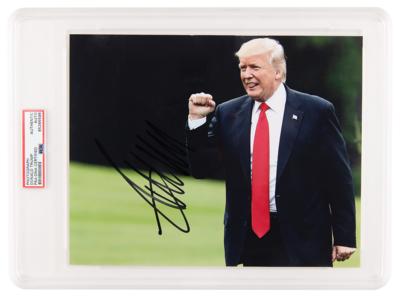 Lot #39 Donald Trump Signed Photograph