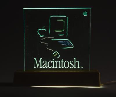 Lot #4144 Apple Macintosh 'Picasso' Dealer Sign - Image 4