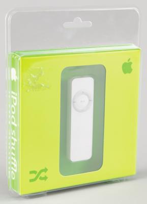 Lot #4231 Apple iPod Shuffle (1st Generation, Sealed - 512MB) - Image 1