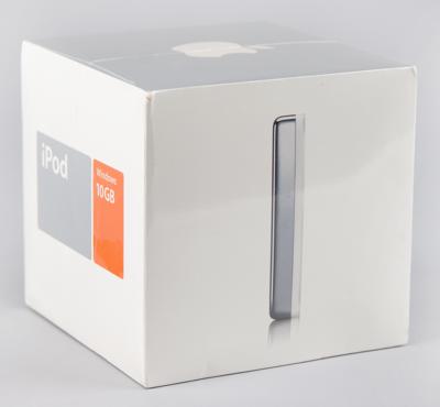 Lot #4219 Apple iPod (2nd Generation, Sealed - Windows 10GB) - Image 2