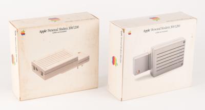 Lot #4102 Apple Personal Modem 300/1200