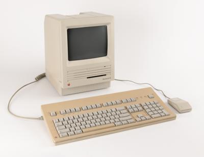 Lot #4061 Apple Macintosh SE - Property of Apple