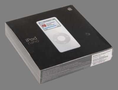 Lot #4228 Apple iPod Nano (1st Generation, Sealed - 2GB, White) - Image 3