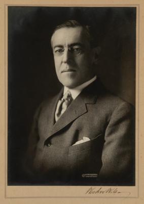 Lot #163 Woodrow Wilson Signed Photograph by Harris & Ewing - Image 1